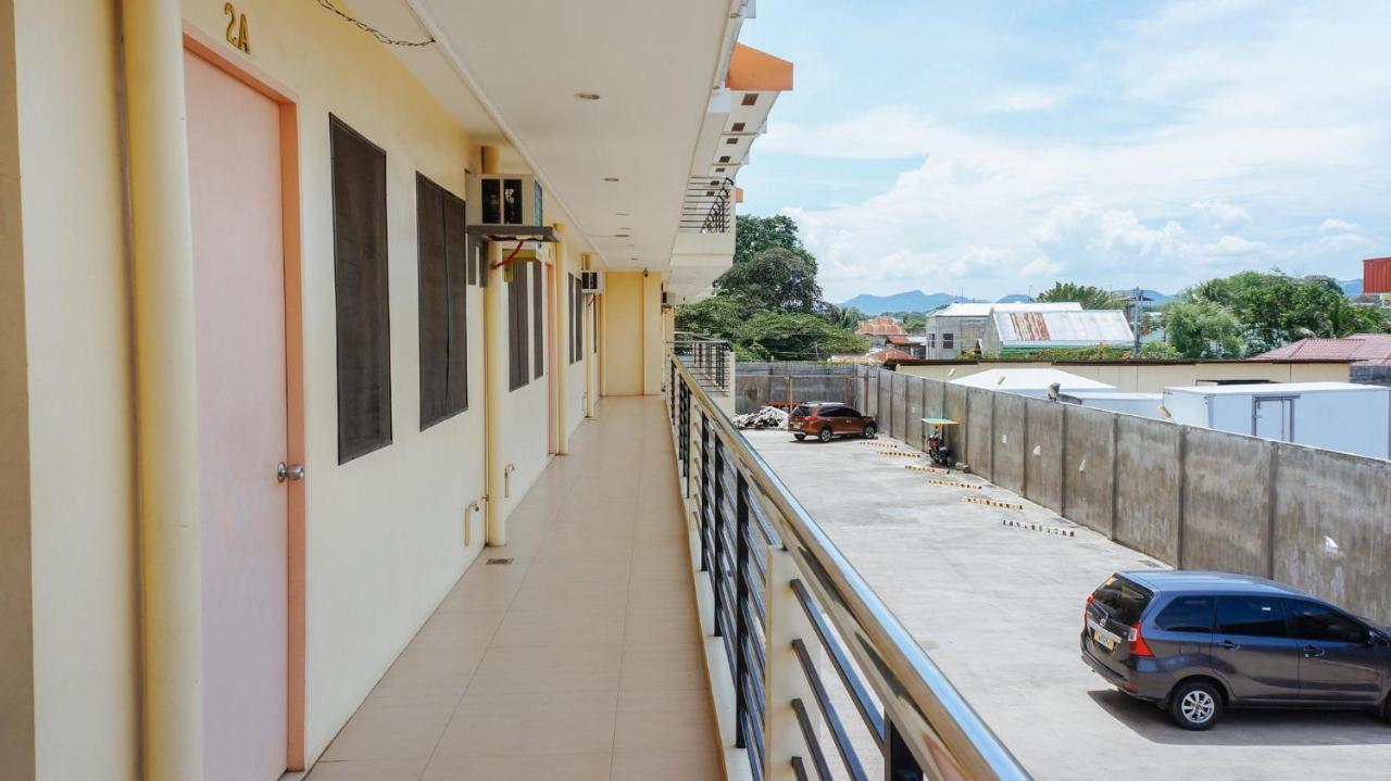 Reddoorz Plus Near Talisay Town Center Εξωτερικό φωτογραφία